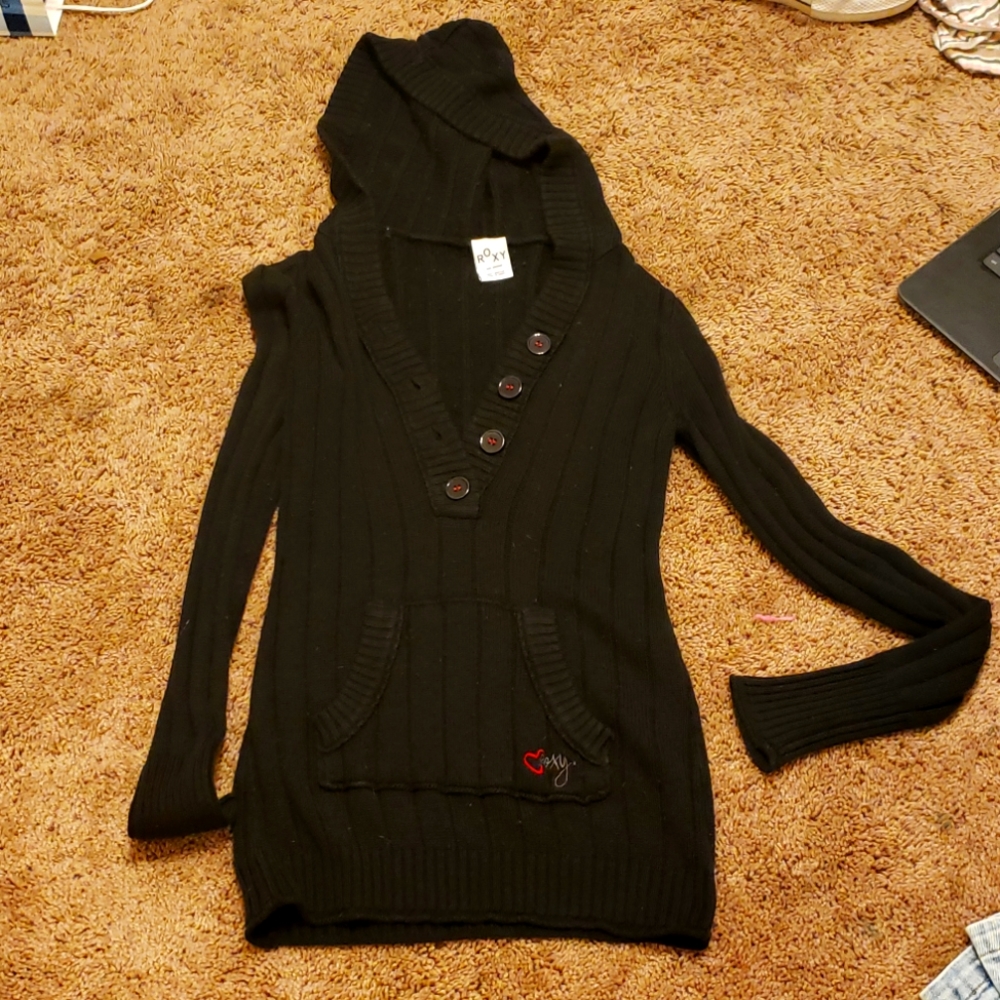 Roxy sweater